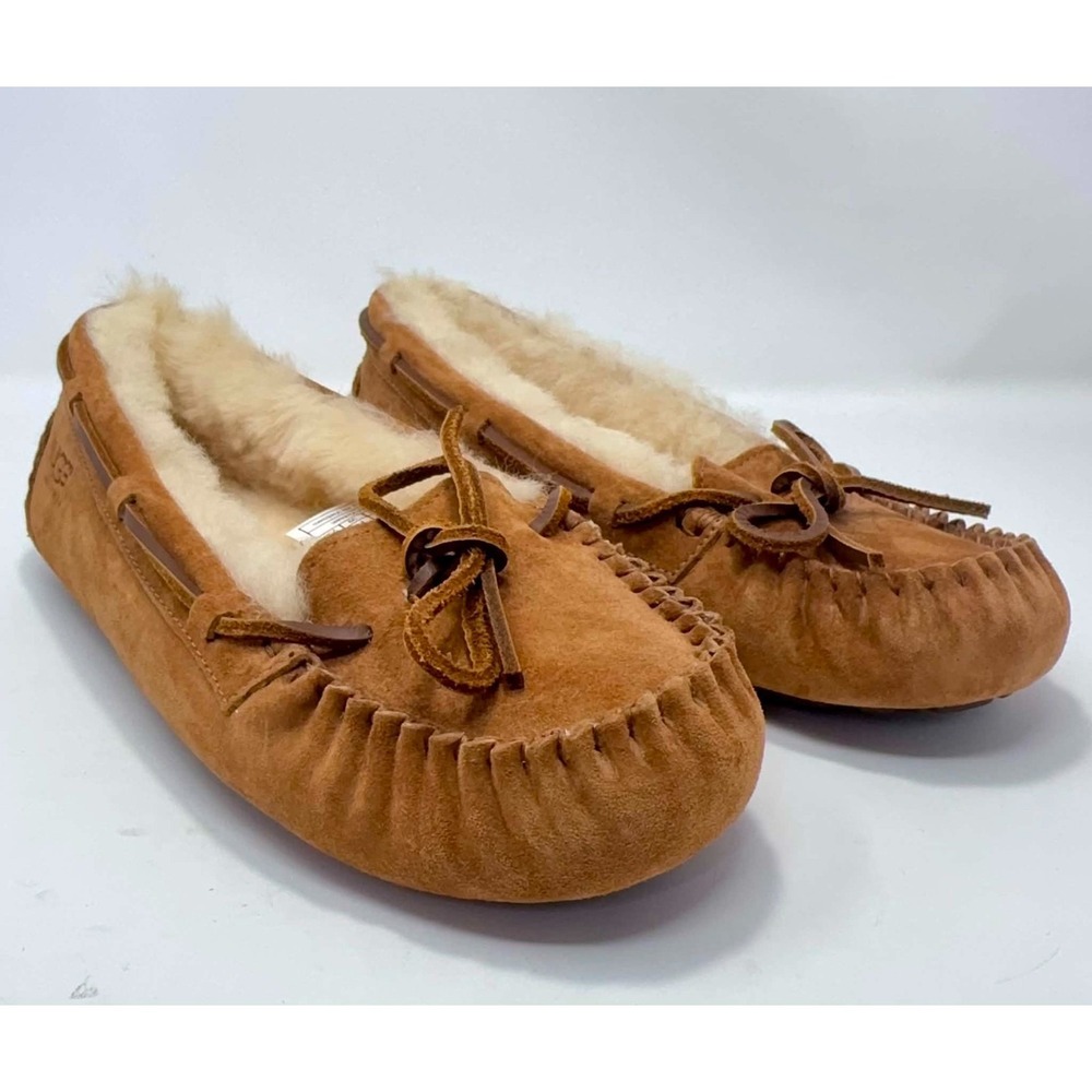 NEW UGG Australia Dakota Chestnut Sheepskin Moccasin Slippers Womens US 8 EU 39 - Picture 3 of 6